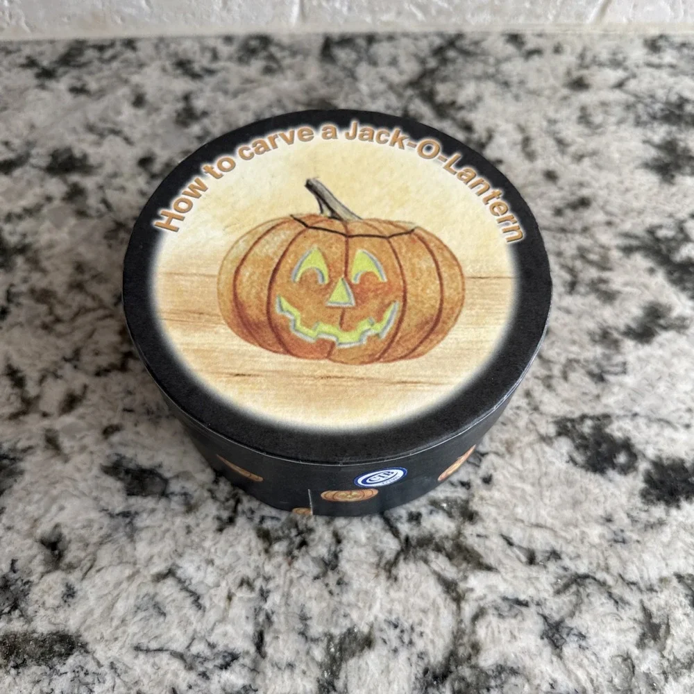 MWW Market How to Carve A Jack-O-Lantern Halloween 4 Mini Plates-Cookie Cake